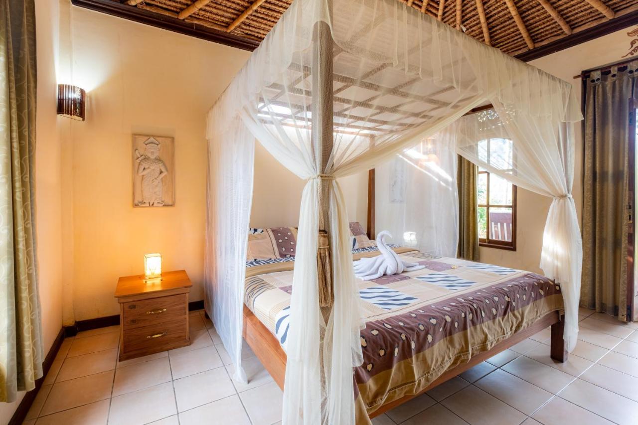Villa Manuk Singaraja Εξωτερικό φωτογραφία