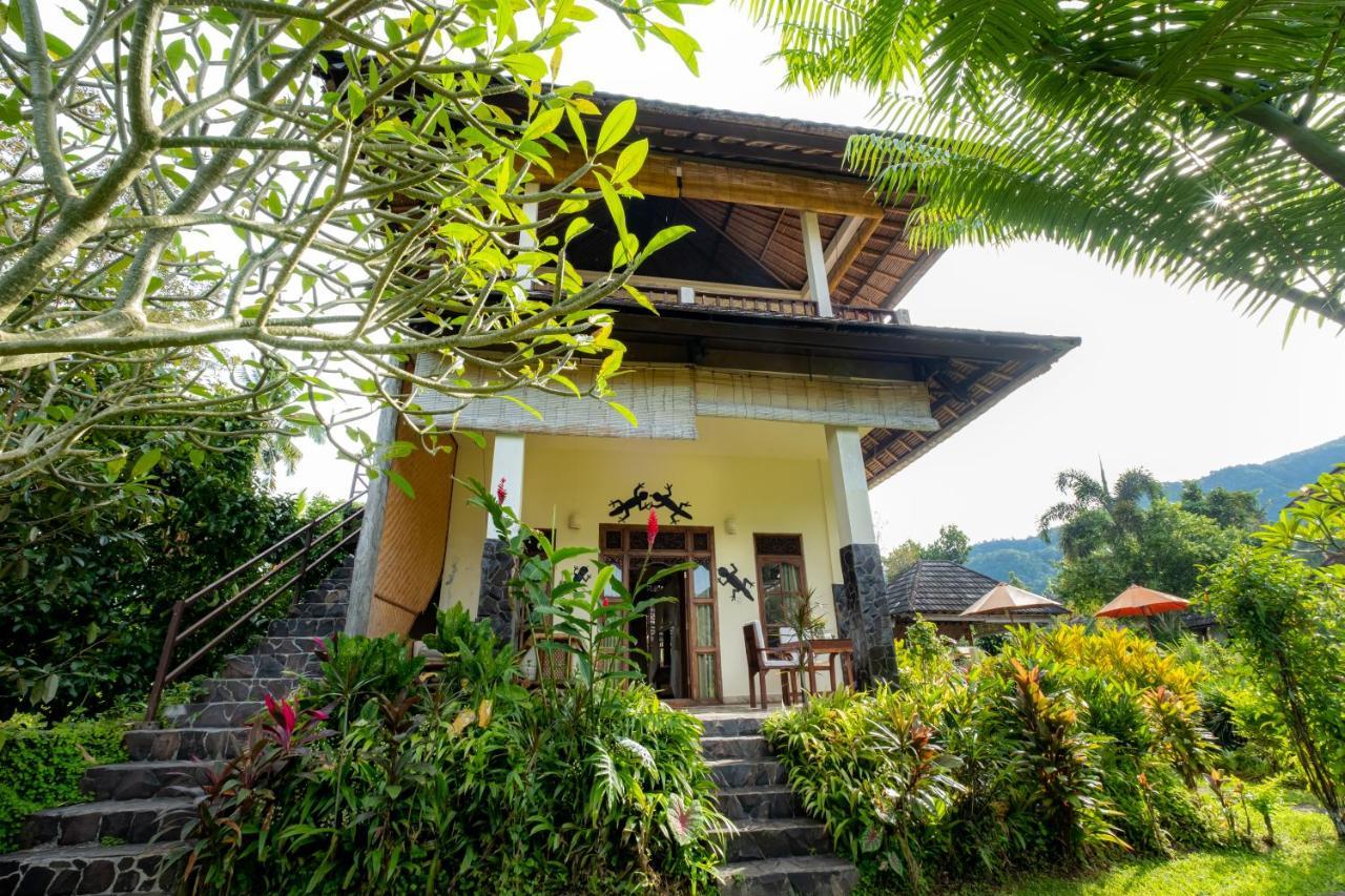 Villa Manuk Singaraja Εξωτερικό φωτογραφία